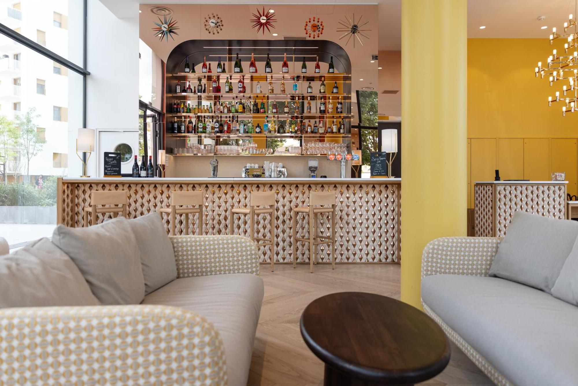 Hotel Kyriad Prestige Paris Asnieres 外观 照片