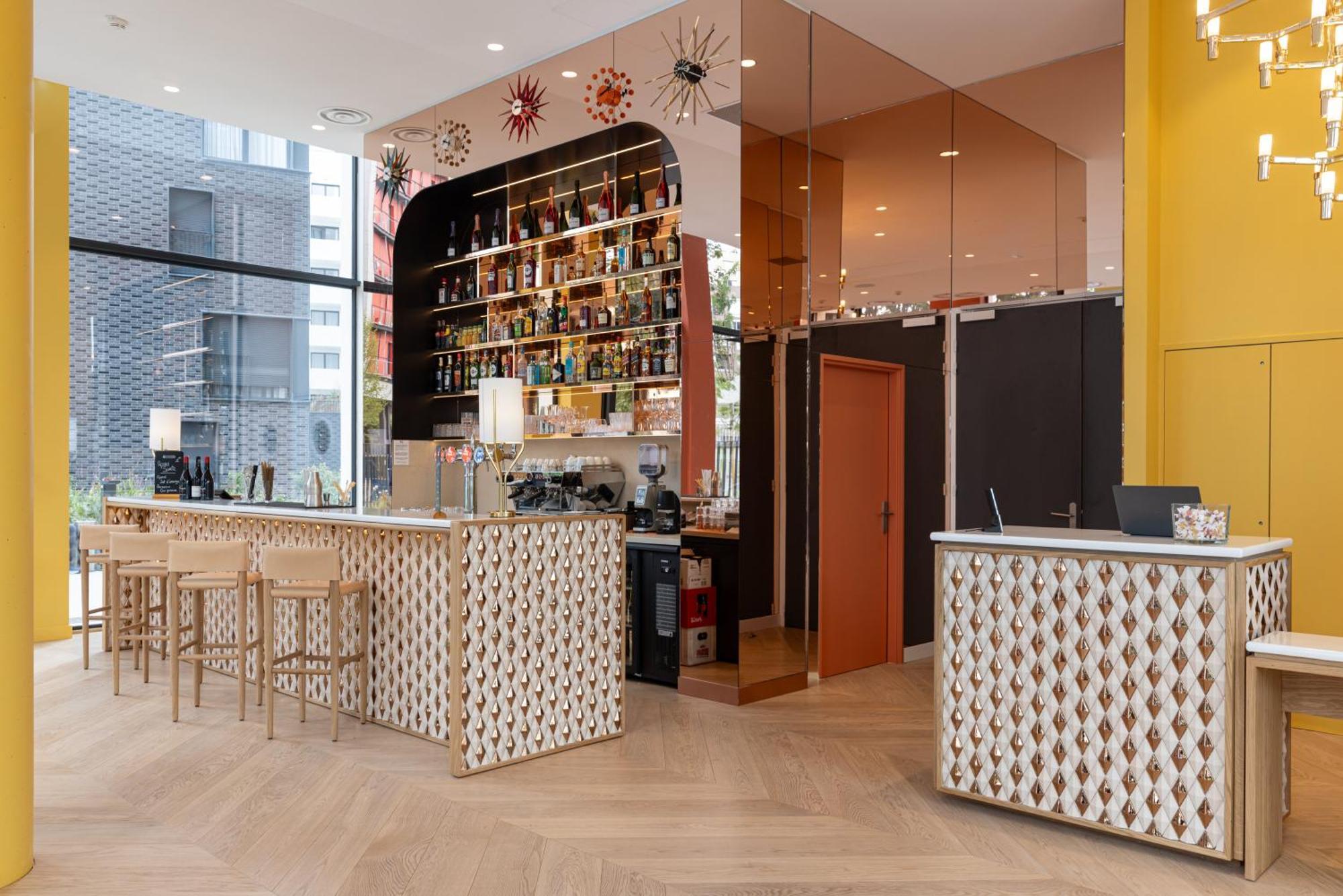Hotel Kyriad Prestige Paris Asnieres 外观 照片